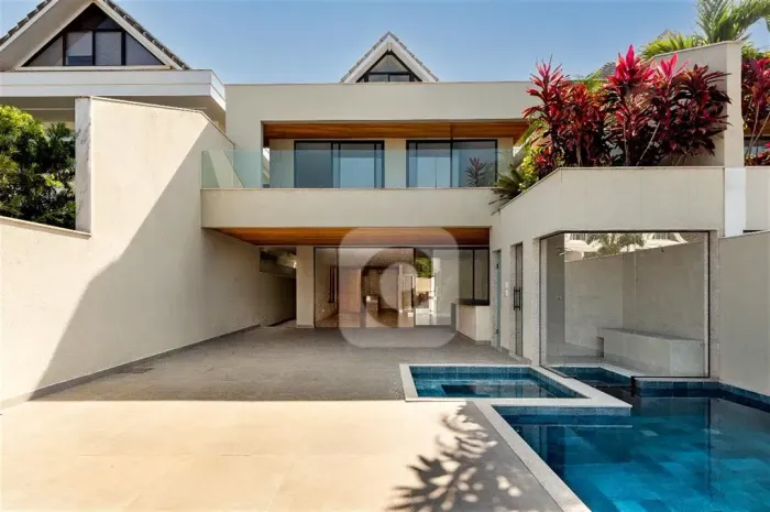 Condominio Blue House Casa 5 Suites 420 m² á Venda