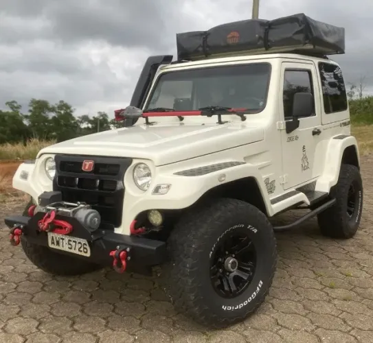 Troller T-4 4X4 3.2 TGV TDI Cap. Rígida Diesel 2013