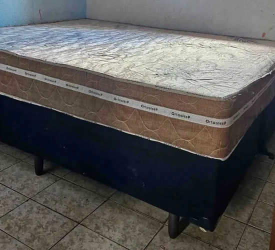 Cama solteiro