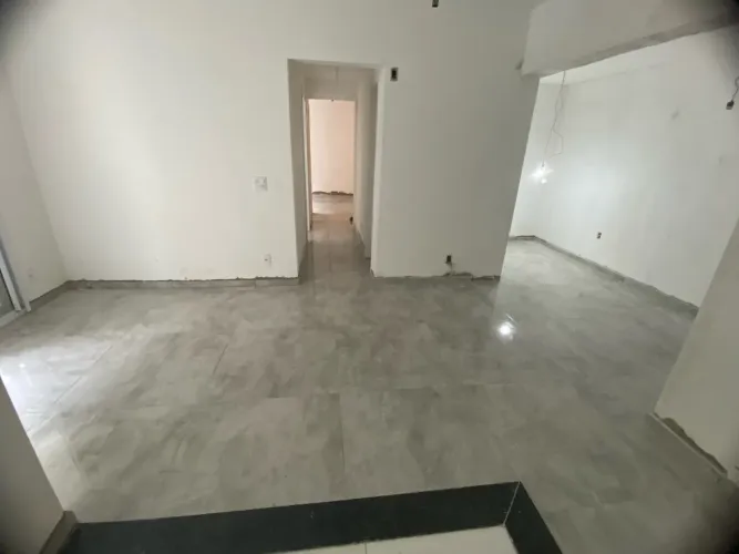 Pedreiro de acabamento Porcelanato e revestimentos