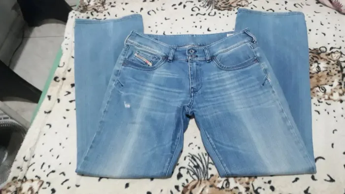 Calça Jeans feminina Diesel original 42
