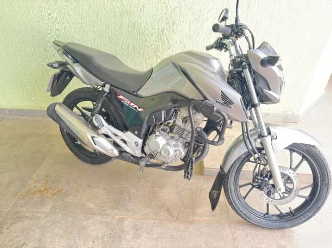 Honda Fan 160 2023 moto único dono 18 mil km