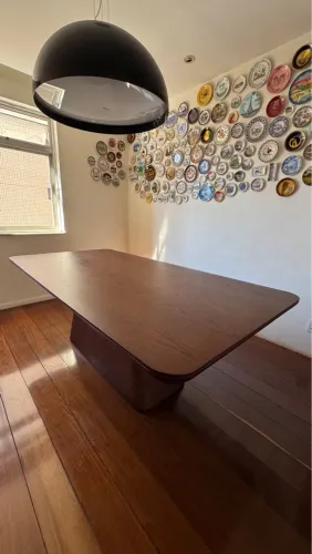 Mesa de jantar de 8 lugares da Líder Interiores