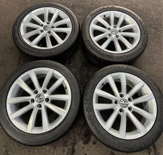 Rodas Vw originais aro 17 tala 7.5 furacão 5x112