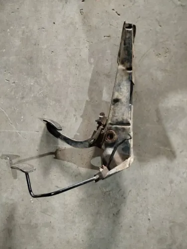 Suporte Pedal de freio para uno