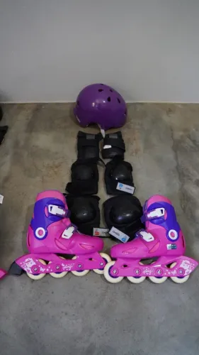 Kit Completo de Patins Infantil Play Oxelo e Equip de Segurança de 32/34 BR
