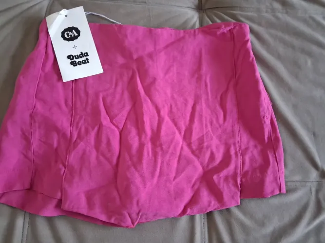 Short saia rosa
