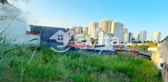 Terreno para locação ou venda na Vila Jardini!
