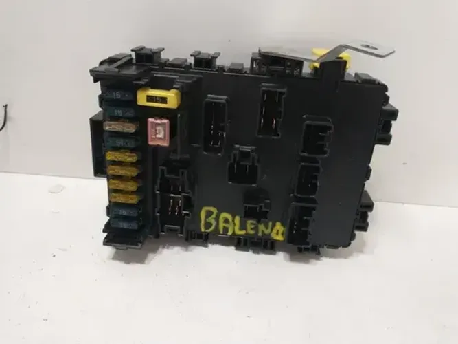 Caixa De Fusíveis Suzuki Baleno 98 