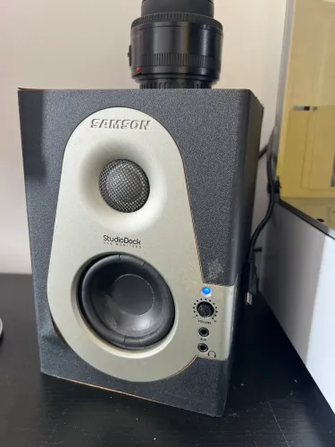 Monitor StudioDock SAMSON DESAPEGO