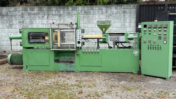 Injetora Oriente IHP 140/250