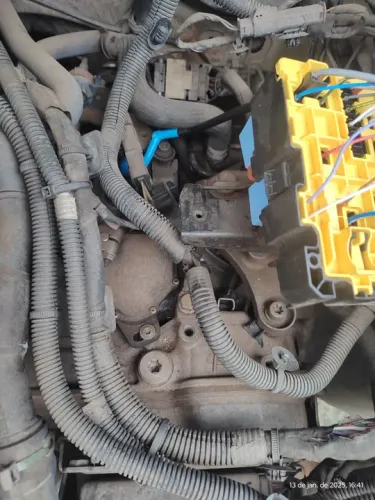 F Caixa de marcha Peugeot 2008Al4 ano 2017