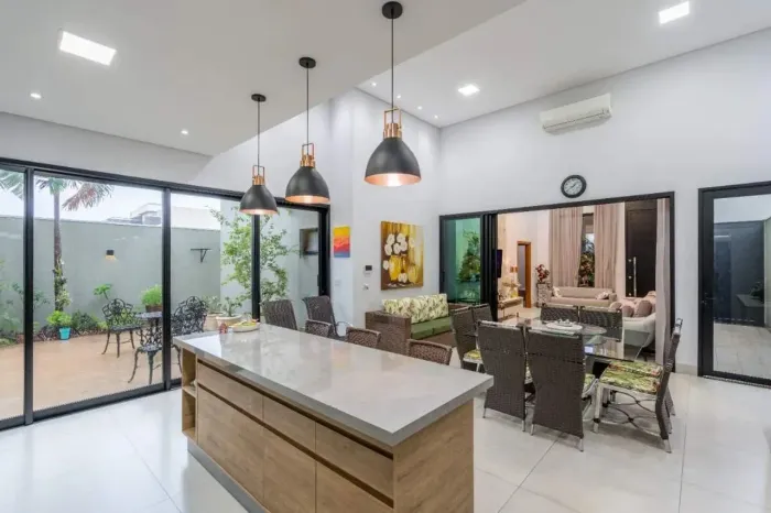 Casa com 3 suítes à venda no Condomínio Village do Lago em Três Lagoas - MS | Sofisticação