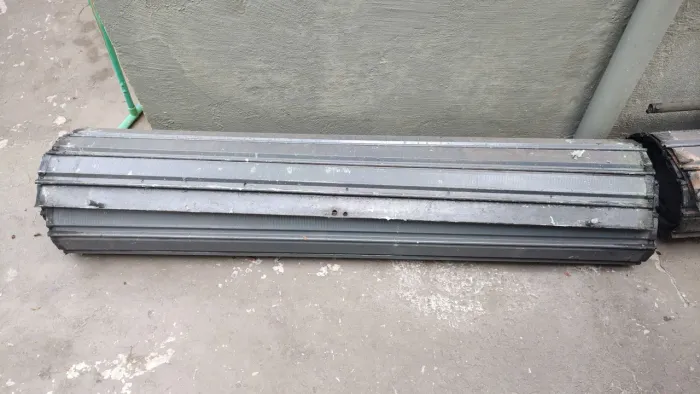 Portas de aço para lojas ou fechamentos. Leia o anúncio.