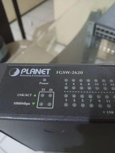 Switch de Rede Planet FGSW-2620