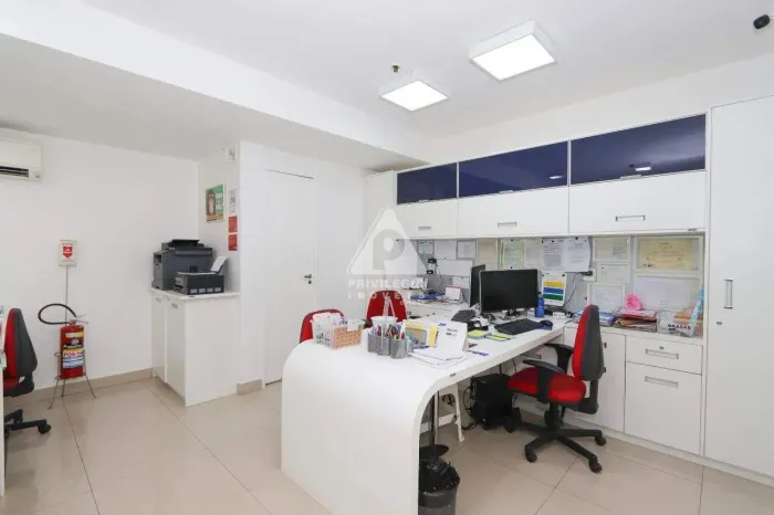 Excelente sala comercial em Botafogo