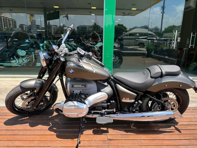 BMW R18 - 0km com marcha ré