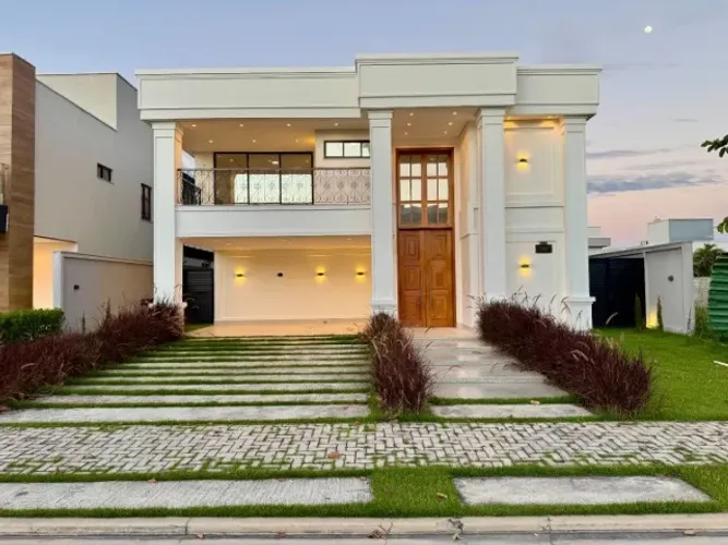 Casa clássica no Alphaville Ceará com 05 suítes.
