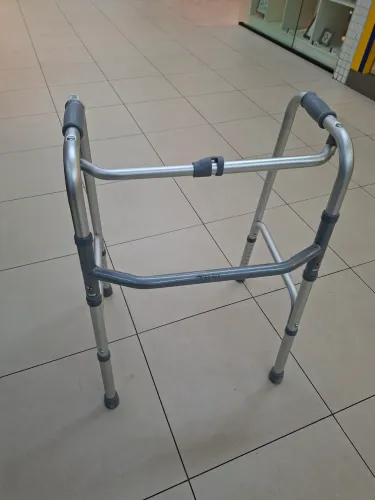 Andador articulado e fixo alumínio 100kg