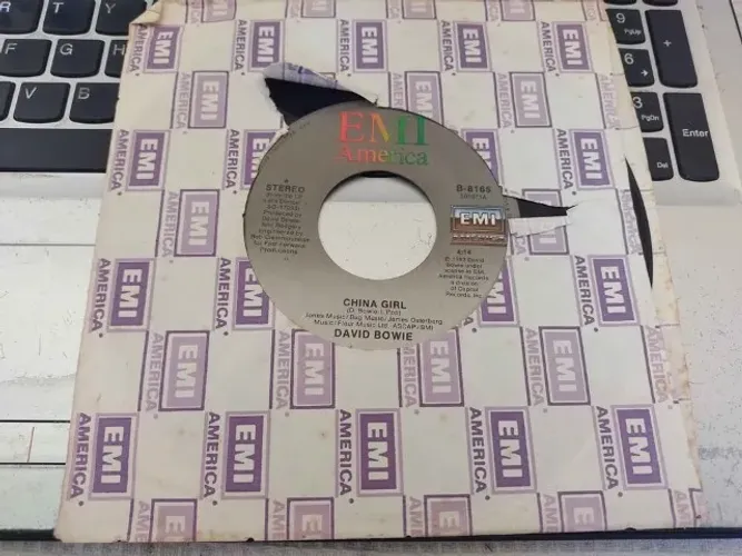 David Bowie - Compacto Vinil 45RPM Importado China Girl e Shake it 1983