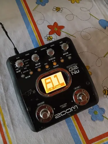 Pedaleira zoom g2 nu