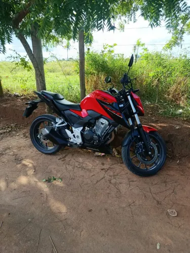 Honda CB 300F Twister CBS 2023