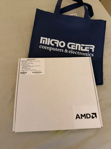 Kit Ryzen 5 7500X3D + Placa Mãe AsRock B850M-C