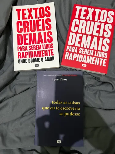 Coleção livros textos cruéis demais