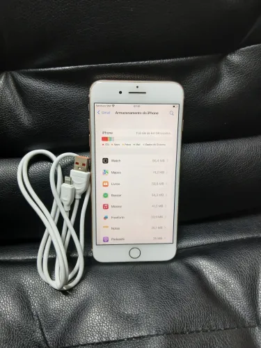 IPhone 8 plus gigas 64 todo original $400
