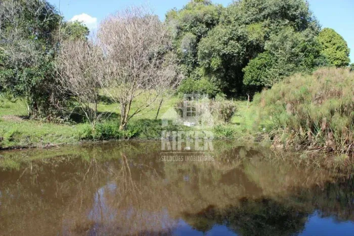 Área à venda, 22000 m² por R$ 450.000,00 - Papucaia - Cachoeiras de Macacu/RJ