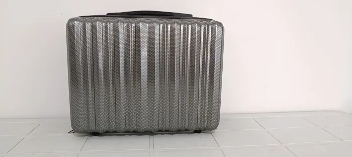 Frasqueira para Viagem PP Grafite