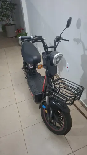 Scooter Elétrica Cool Cars