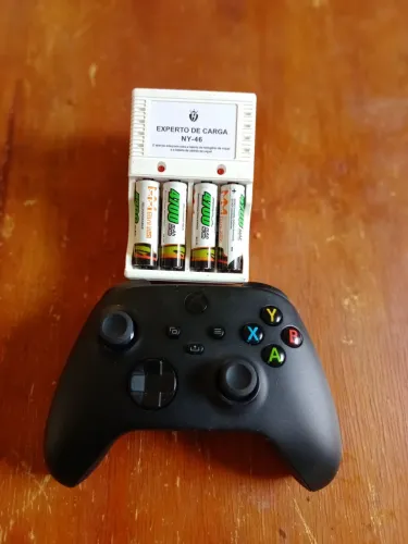 Contro Xbox séries, com pilha recarregável e carregador