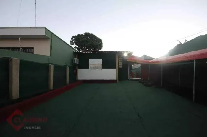 Casa com 5 dormitórios à venda, 400 m² por R$ 1.200.000,00 - Vila Antonieta - São Paulo/SP