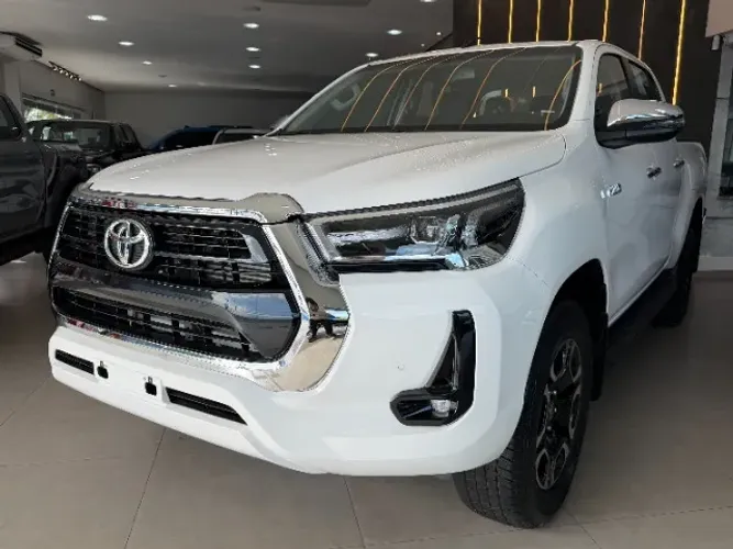 Toyota Hilux CD SRV 4X4 2.8 TDI Diesel Aut. 2026