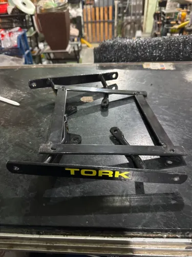 Suporte para baú pronto para projetinho
