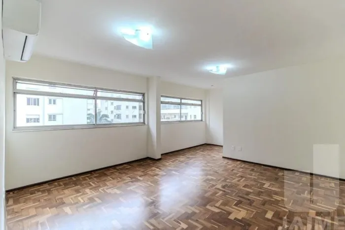 Apartamento 03 dormitórios, 02 vagas em Higienópolis.