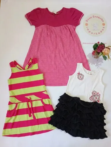 Kit 3 Vestidos Old Navy tamanhos 4 anos importados (Desapego)