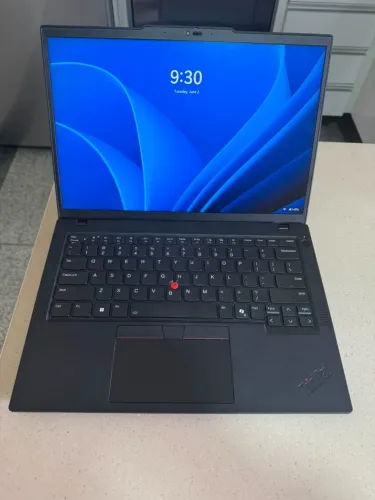 LENOVO THINKPAD T14 GEN 5 - CORE ULTRA 5 | 32GB RAM | SSD 1TB
