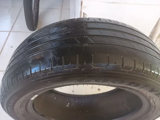 1 Pneu Goodyear 195/60/16 barato 
