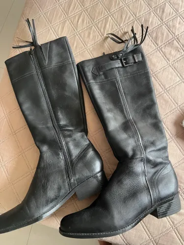 Bota couro
