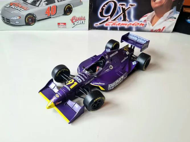 Miniatura Maisto Indycar 1/18 Buddy Lazier
