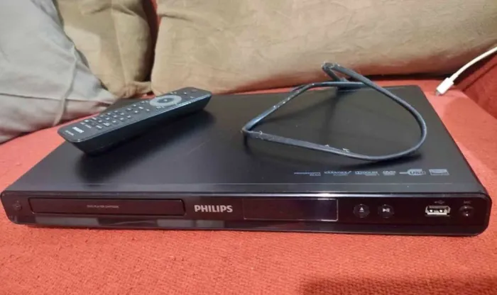 player Philips com controle remoto