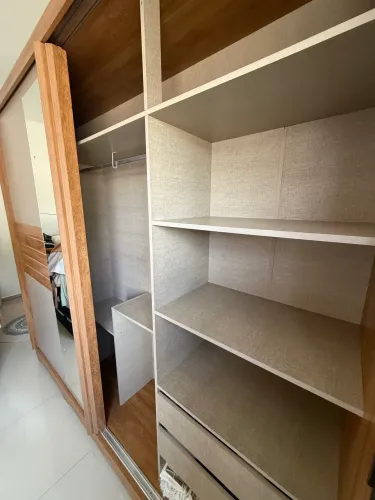 Guarda-roupa