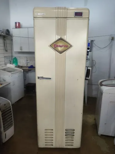 Freezer vertical da Original 