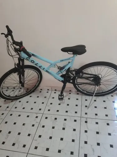 Bicicleta nova com marcha