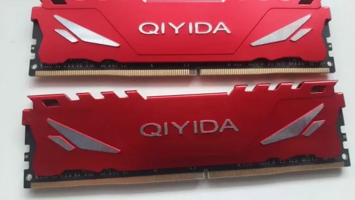 Kit Memória RAM 16GB (2x8GB) DDR4 ECC UDIMM Qiyida 3200MHz - Chips Samsung - X99 / Xeon