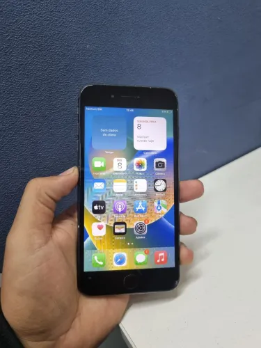iPhone 8 Plus