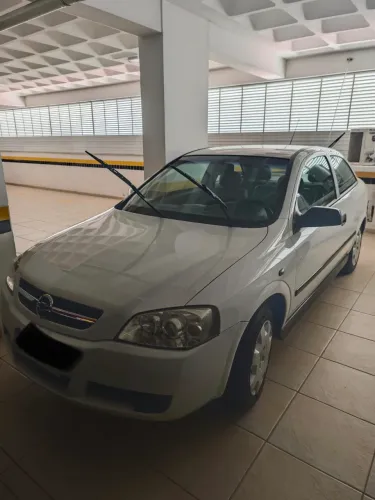 Chevrolet Astra 2.0/ CD/ Sunny/ GLS 2.0 8V 3P 2004