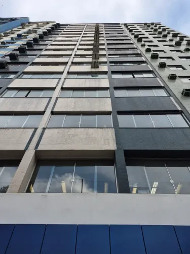 Helio Pires aluga Apartamento no Edifício caixa econômica na Presidente Vargas